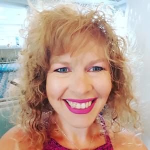 Meet your Posher, Cheryl